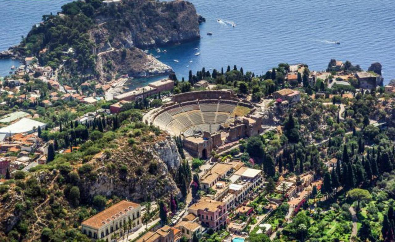 Beautiful Appartement Taormina Buitenkant foto